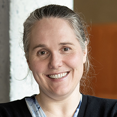 Headshot of Claire White